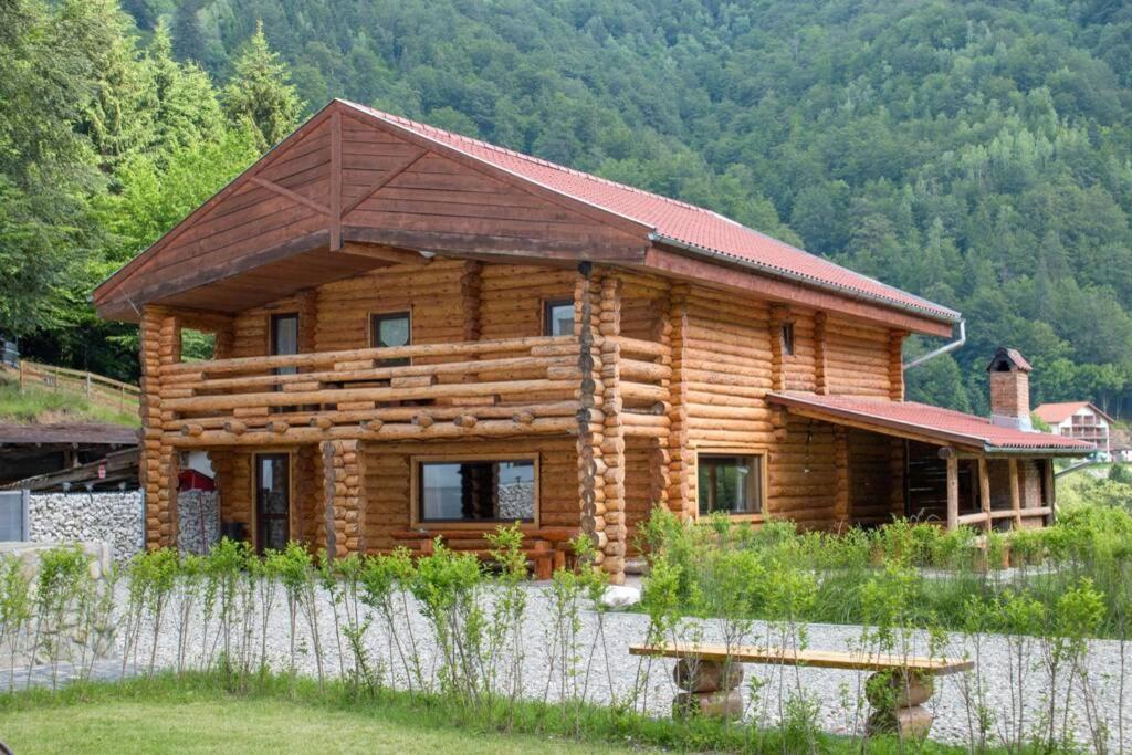 Resort 7 Crai - Cabana Tamas Зэрнешти Экстерьер фото